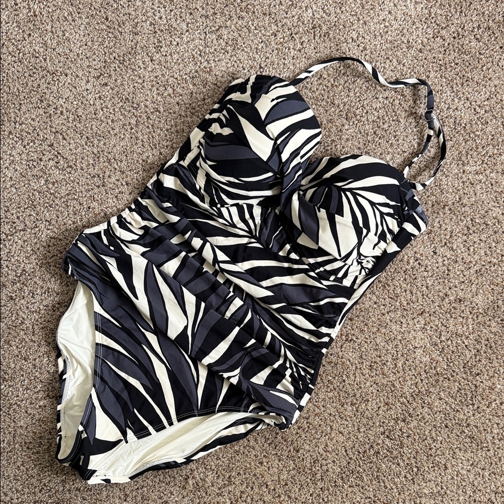 NWOT-Anne Cole Tropical Print Swimsuit